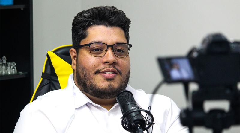 Engenheiro Romildo Passos conta sobre sua experiência na engenharia civil e elétrica no GritaCast #195