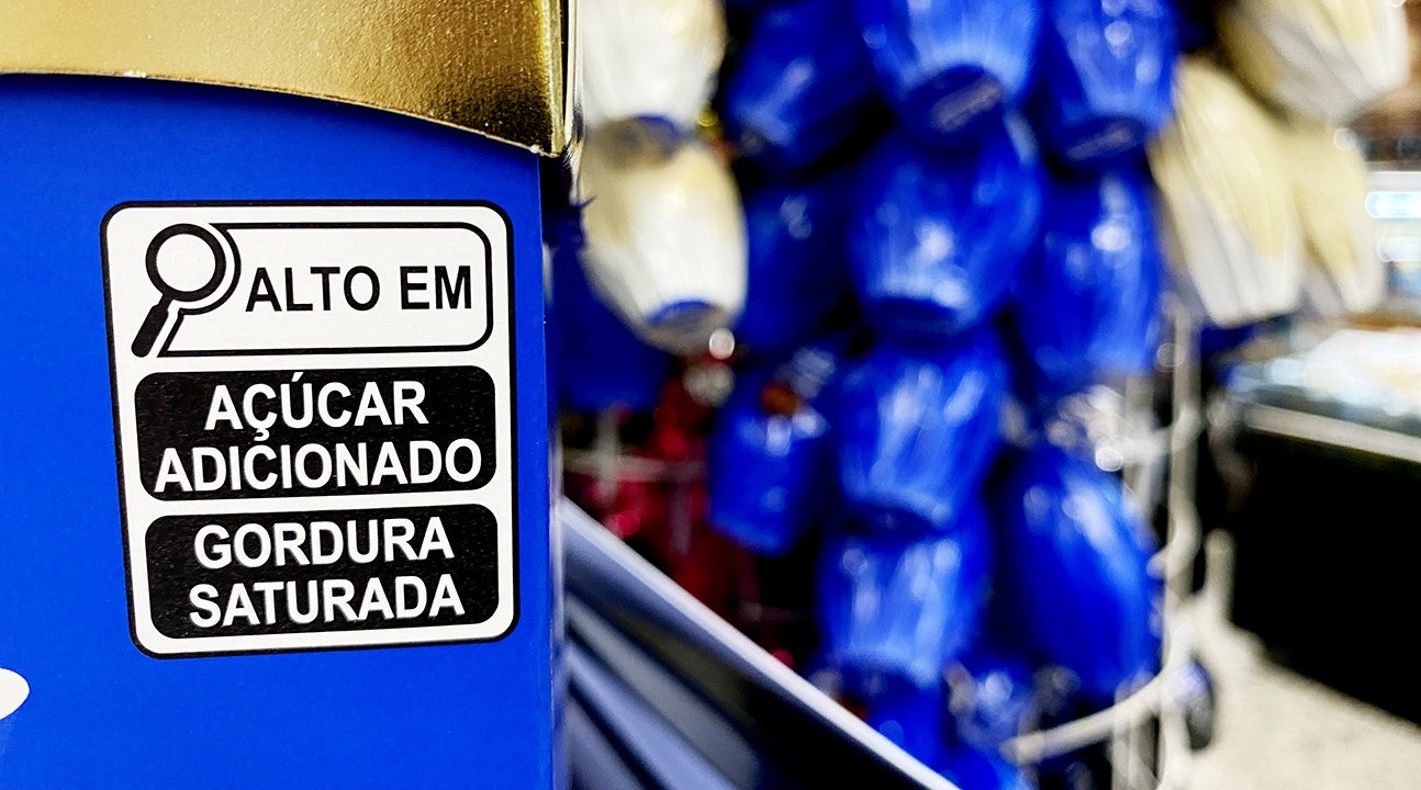 Rótulos dos alimentos | Empresas têm de adequar embalagens sobre alto ...