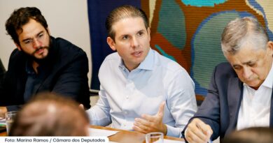 Proposta que acaba com a jornada de trabalho 6×1 vai para a Comissão de Constituição e Justiça (CCJ)